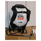 Field King Max 190348 Backpack Sprayer for Professionals Applying Herbicides , White , 4 gallon