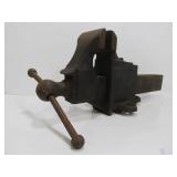 Large Heavy Duty Antique Bench Vise