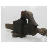 Large Heavy Duty Antique Bench Vise