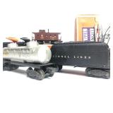 Excellent Lot of Vintage LIONEL "O" Gauge Train Cars & Accessories