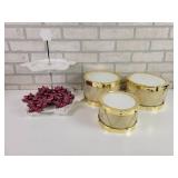 Assorted Christmas Décor