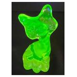 Fenton Uranium Glass Alley Cat Figurine