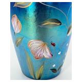 Fenton Favrene Felicity Vase Connoisseur Collections 2001