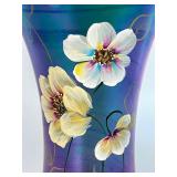 Fenton Connoisseur Collection 2009 Lady Elegance Vase