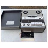 Concord Reel to Reel Tape Recorder / Player Model 222