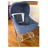 Vintage Lloyd Carriage