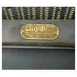 Vintage Lloyd Carriage
