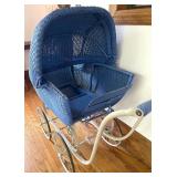 Vintage Lloyd Carriage