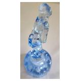 Lovely Periwinkle-Hued Bashful Charlotte with Floral Frog Base