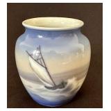 Dahl Jensen Vintage Porcelain Bud Vase No. 35