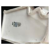 Vintage Bing and Grøndahl Mother and Child Figurine No. 1642