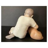 Vintage Bing and Grøndahl Figurine Number 1951