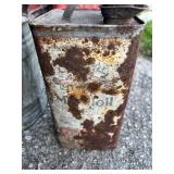 Mixed Lot Vintage Cans