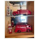2 Texaco Trucks & Gas Pumps