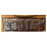 1917 Wisconsin License Plate