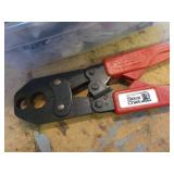 SIOUX CHIEF 1/2" & 3/3" PEX Crimping Tool and Assorted Fittings