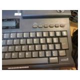 BROTHER Ptouch XL Professional Labeling System + Many Cartridges