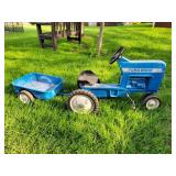 FORD 8000 Cast Aluminum Pedal Tractor w/ Trailer! - ERTL Model F-68