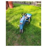 FORD 8000 Cast Aluminum Pedal Tractor w/ Trailer! - ERTL Model F-68