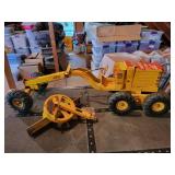 Vintage DOEPKE Adams Model Toys Road Grader