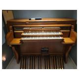 Vintage Series 20 Wurlitzer Organ