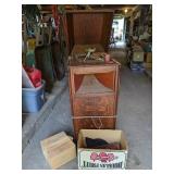 Antique "Vionola" Victrola Record Player with Records and Extra Parts- "The Davenport Phonograph Co." Davenport, IA - NO SHIPPING