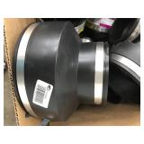 ASSORTED BLACK RUBBER PLUMBING PARTS