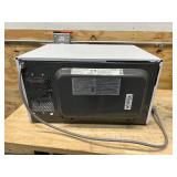 LG 1.5 cu. ft. NeoChef™ Countertop Microwave with Smart Inverter and EasyClean®