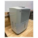 FRIGIDAIRE 25 Pint Dehumidifier