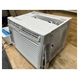 FRIGIDAIRE FFRA0522R110 Air Conditioner