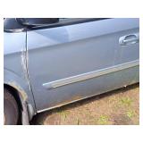 2006 Handicap Accessible Chrysler Town & Country Extended Cab 4-Door Mini Van with Wheel Chair Lift