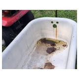 Cast Iron Claw Foot Bath Tub