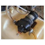 14-gallon Tank with Sprayer