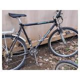 Schwinn High Timber SS 22" Trail Bike 22" Black Frame