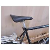 Schwinn High Timber SS 22" Trail Bike 22" Black Frame