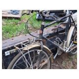 Schwinn 22" Street Bike 22" Black Frame