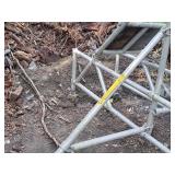 Up-Right Scaffolds Tallescope Lock Ladder System w/ Bucket Up-Right Scaffold 524