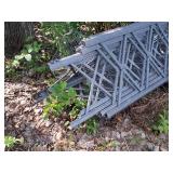 Lot of (4) Metal Tresses