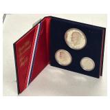 U.S. Mint 3-Coin Bicentennial Silver Proof Set With Display