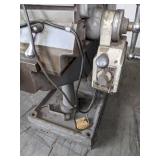 Enco Model 100-1588 Vertical Knee Milling Machine