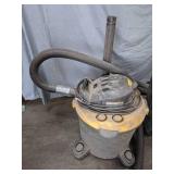 Rock River 16 Gal. 6.5 HP Shop Vac and Ridgid 4 Gal. Portable Wet/Dry Vacuum