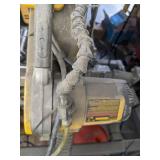 DeWalt 15 Amp Corded 12 in. Single Bevel Compound Miter Saw