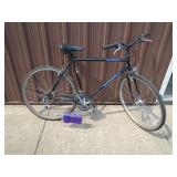 Mens Schwinn 18" road bike. Used condition. As shown.