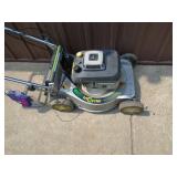 John Deere 5 speed self propelled. Electric start only. Needs battery & charger. Fires on ether. Won