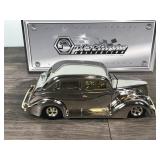 1999 Racing Champions Platinum Collection 1937 Ford 1:24 scale die cast