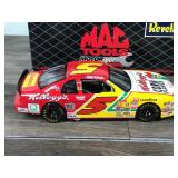 1997 Nascar Mac Tools Motor Sports / Revell Terry Labonte #5 Monte Carlo / Kellogs Corn Flakes 1:24 scale die cast stock car