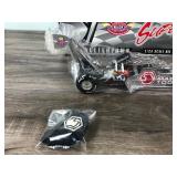 2001 NHRA Matco Tools Super Nationals May 17-20 2001 Top Fuel Dragster 1:24 scale die cast