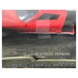 Universal Hobbies Eagles Race Ford GT Street Version 1:18 scale die cast