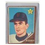 1962 Topps Baseball Card GayLord Perry Rookie Card #199