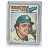 1977 Topps Baseball Card Reggie Jackson #10
